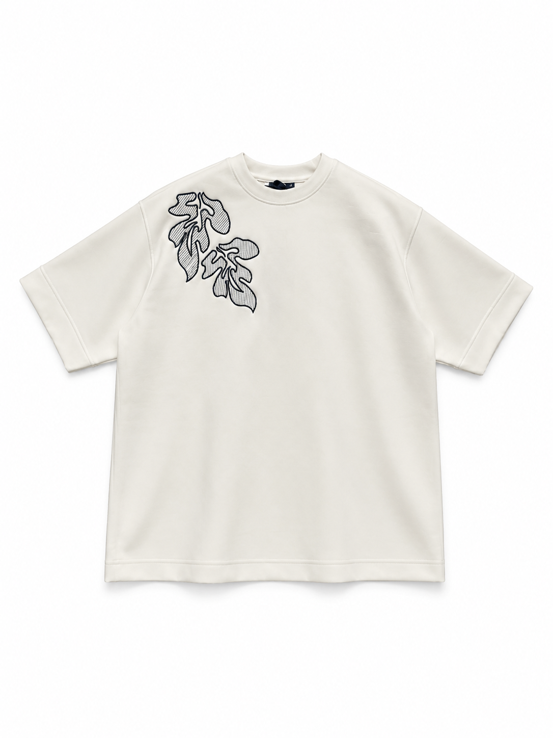 KASRO LEAF EMBROIDERY T-SHIRT DB